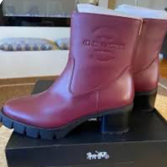 Brand New COACH Corinna Leather Bootie - Picture 10 of 11